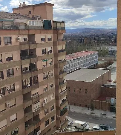 Amplia Con Vistas